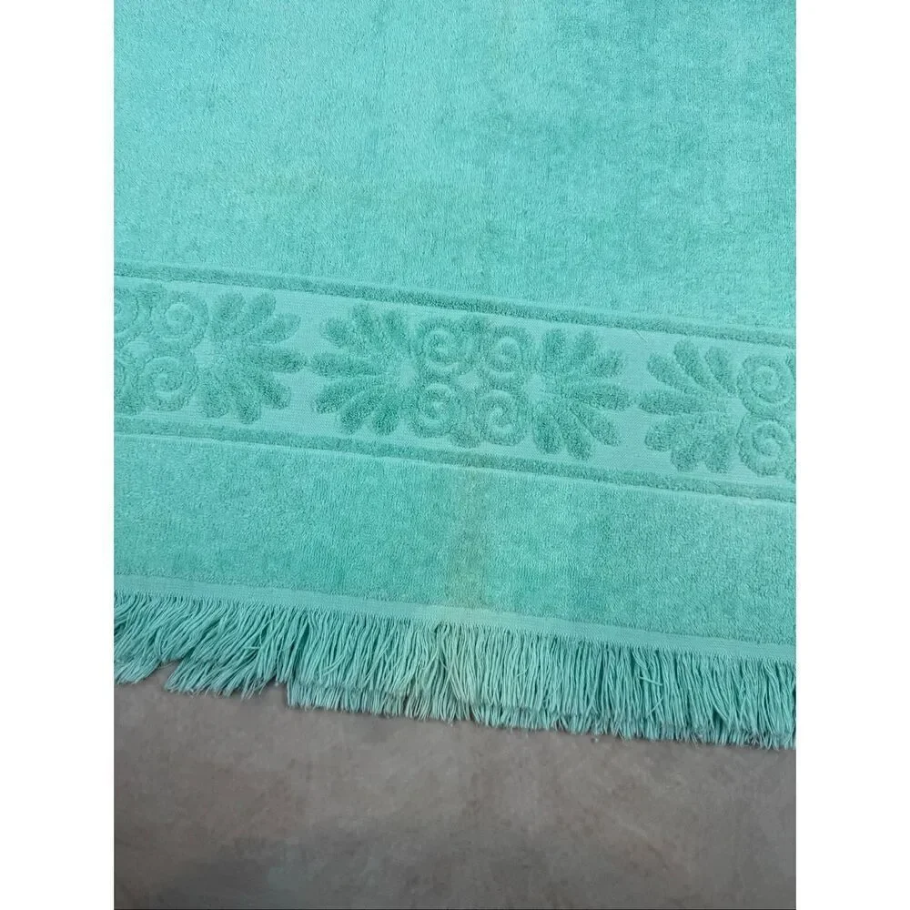 Vintage Cannon Santa Cruz Bath Towel Teal Aqua 21x42” READ